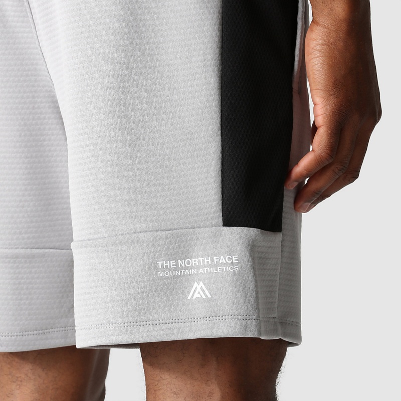 The North Face Mountain Athletics Fleece Shorts Meld Grey/Tnf Black | OWXZLU-892