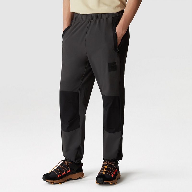 The North Face NSE Shell Suit Trousers Asphalt Grey - Tnf Black | SVWIEY-863